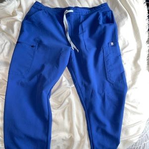 Yola skinny scrub pants